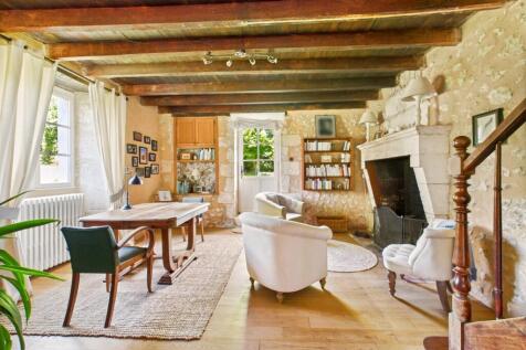 Property Image 4