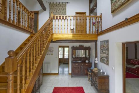 Property Image 4
