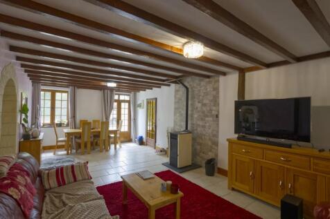 Property Image 9