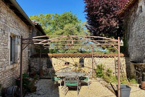 Property Image 11