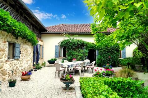 Property Image 1