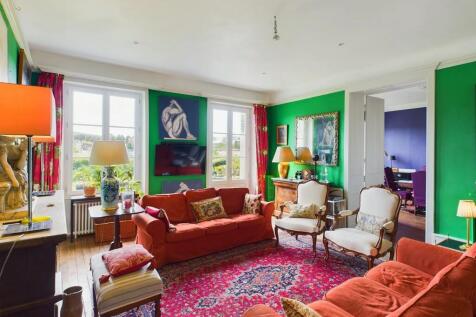 Property Image 4