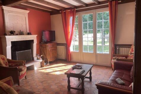 Property Image 4