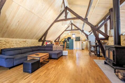 Property Image 9