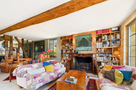 Property Image 4