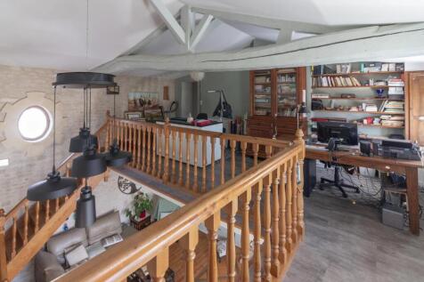 Property Image 8