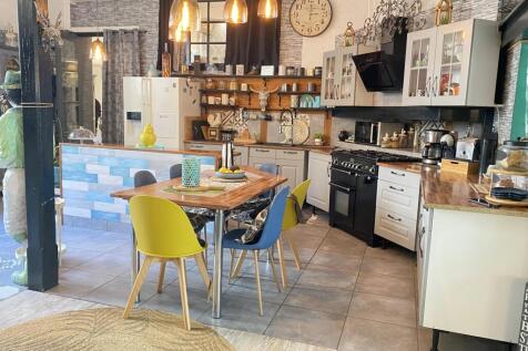 Property Image 5