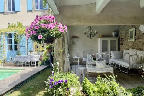 Property Image 8