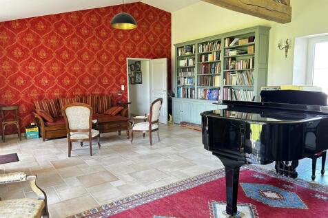Property Image 6