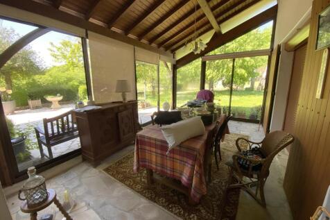 Property Image 8