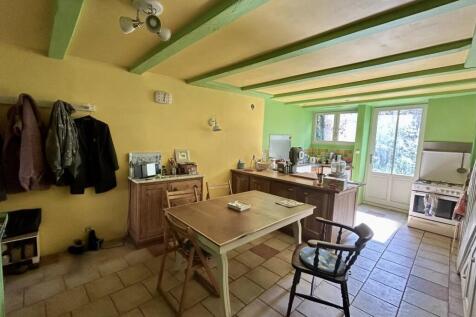 Property Image 6