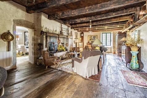 Property Image 4