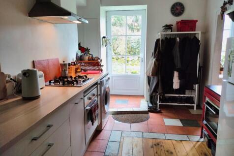Property Image 4