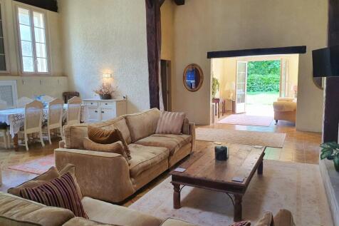 Property Image 6