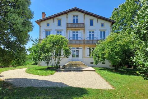 Property Image 1