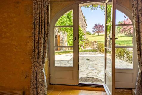 Property Image 7