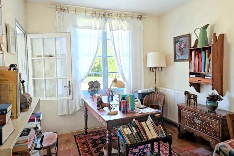 Property Image 5