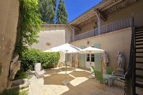 Property Image 11