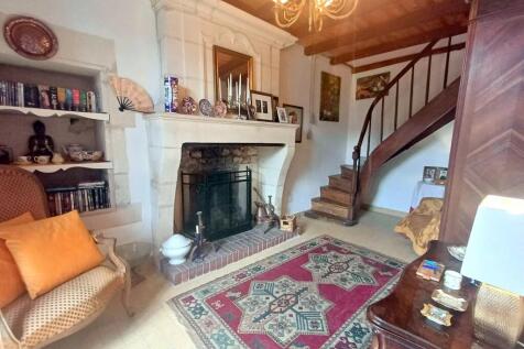 Property Image 4