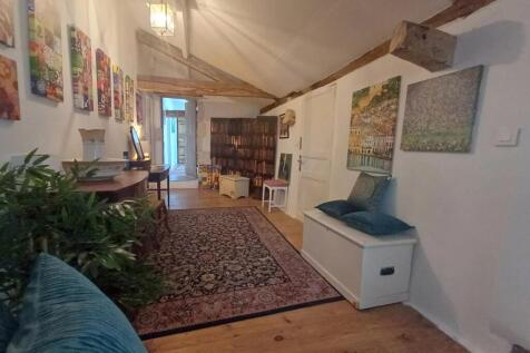 Property Image 12