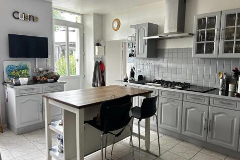 Property Image 6