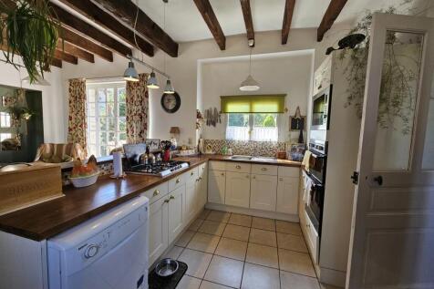 Property Image 4