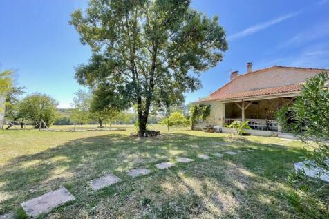 Property Image 4