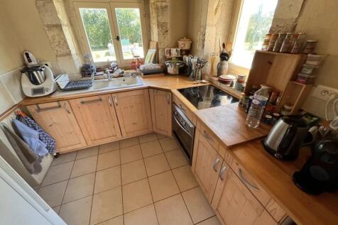 Property Image 6