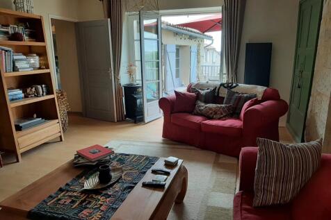 Property Image 8