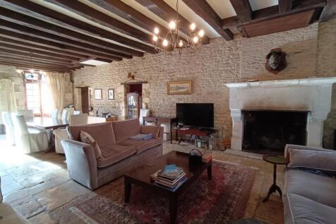 Property Image 4