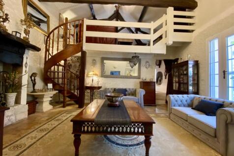 Property Image 4
