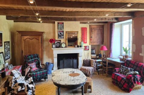 Property Image 4