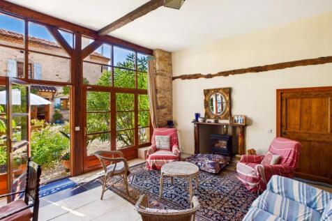 Property Image 8
