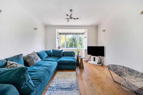 0a698733-af04-4d5...