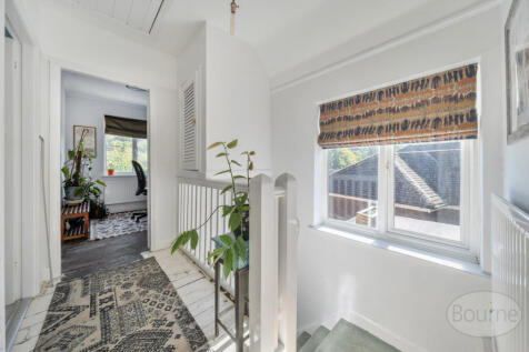 cf09f836-26d2-42d...