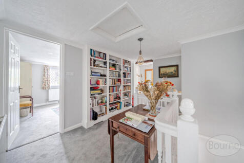 9b81ecd6-57af-4b3...