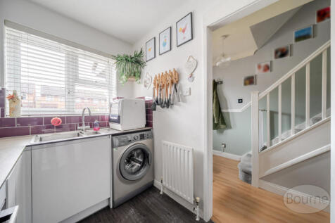 0ae30293-4206-43e...