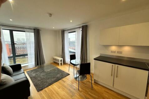 living/kitchen