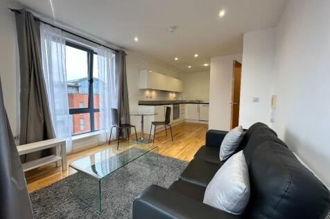 living/kitchen