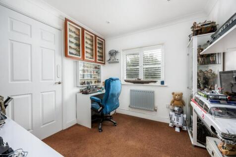 Property Image 16