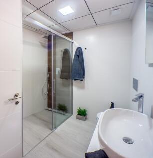 Ba&ntilde;o