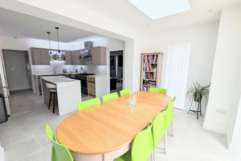 Dining/Garden Room