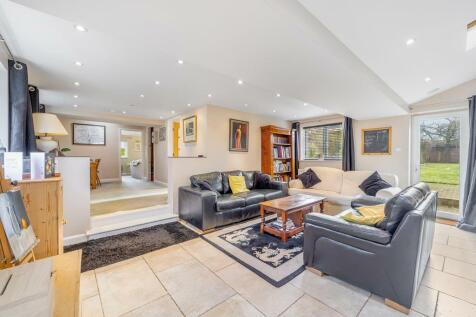Airfield Lodge (Wigsley)-47.jpg