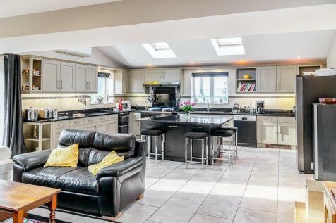 Airfield Lodge (Wigsley)-48.jpg