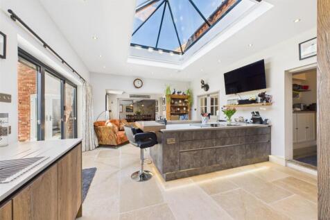 Open Plan Living Kitchen Diner