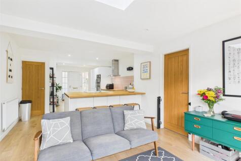 Open Plan Living Kitchen Area