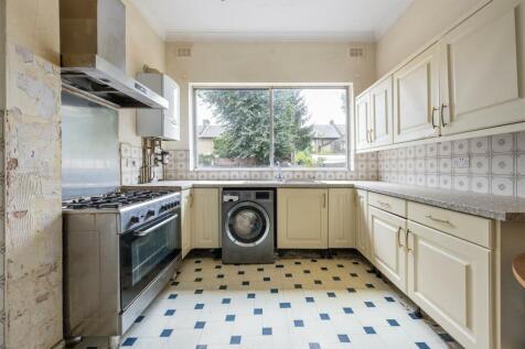 Hampton Road, E7