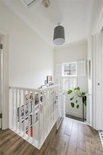 Cavendish Drive E11