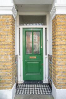 Cavendish Drive E11