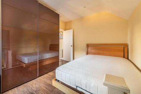 Cambridge Park E11